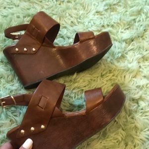 Brown wooden wedges